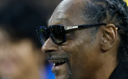 Snoop Dogg to Lead Netflix Christmas Gameday 2025
