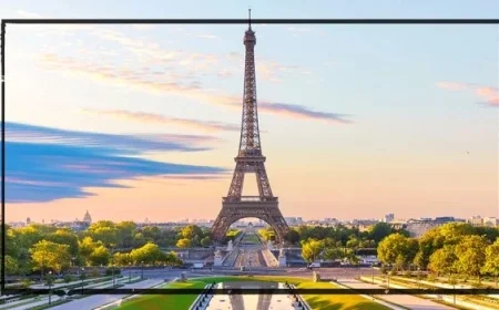 Local Expert Reveals Top Tips for Exploring Paris