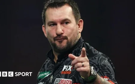 Jonny Clayton Advances to Fourth Round in PDC World Darts Championship