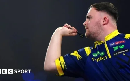 Littler Dominates First Set Against Suljovic at PDC World Championship