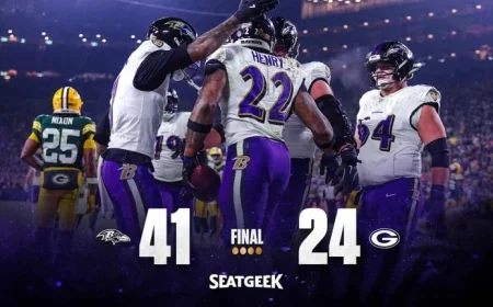Ravens Crush Packers, Boosting Playoff Hopes