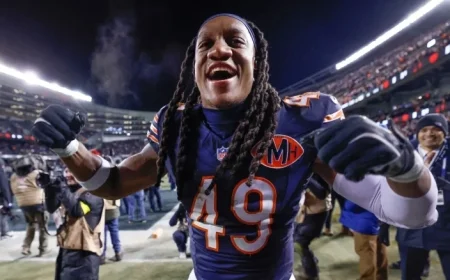 Bears Clinch NFC North, Securing Home Playoff as Packers Fall to Ravens