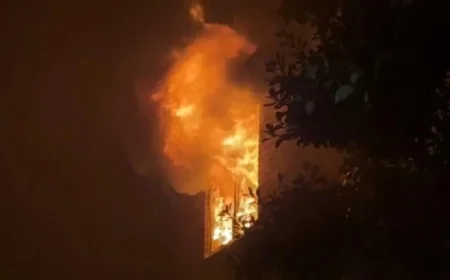 Snow and Ice Hamper Firefighters in Flushing, Queens Blaze