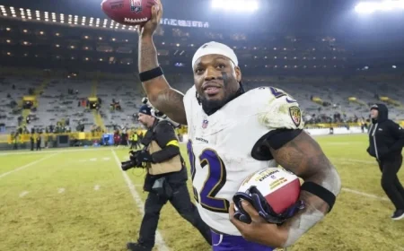 Derrick Henry’s 36 Carries Set NFL Record for Past Two Years