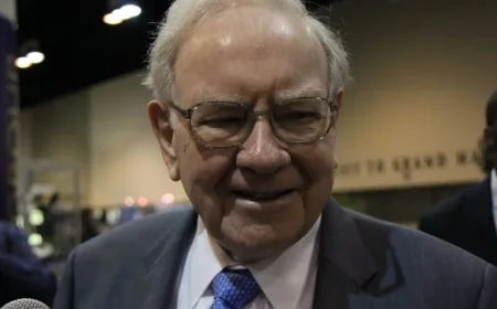 Warren Buffett Predicts $400 Billion Wall Street Shift by 2026