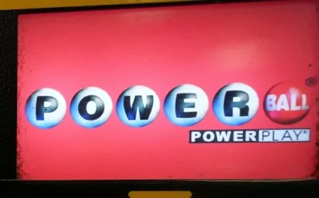 Cincinnati Celebrates $1 Million Powerball Winner