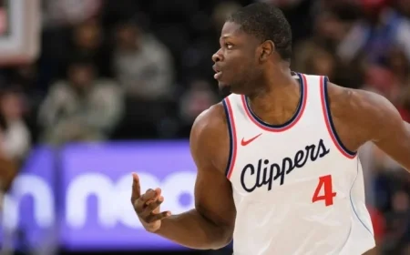 Raptors Secure Mo Bamba with One-Year Contract