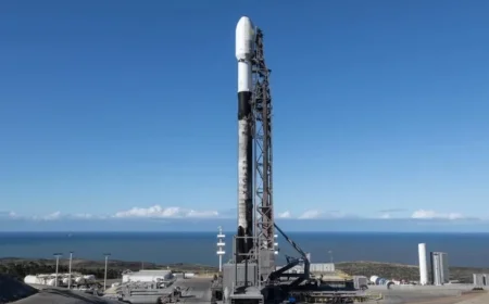 SpaceX Postpones Vandenberg Rocket Launch to Sunday