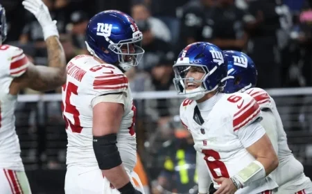 Giants Overpower Raiders 34-10, Move Las Vegas Toward Top Draft Pick