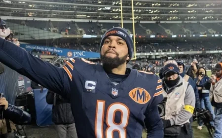 Kyle Shanahan Praises Caleb Williams’ Exceptional Arm Talent