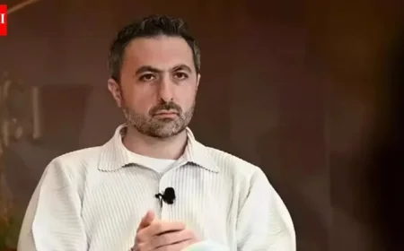 Microsoft AI Chief: Competing Will Cost Billions