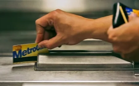 New York Subway Transitions to Full Tap-and-Go Fare System