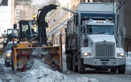 Snow Removal Operations Continue in Montreal