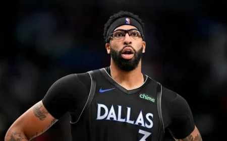 2025-26 NBA Trade Rumors: Anthony Davis Sparks Buzz; Harden Stays; Hawks Actively Trade