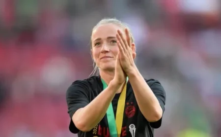 Lea Schüller Transfers to Manchester United