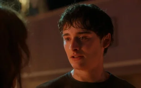 “Backlash as ‘Stranger Things’ Season 5 Reveals Gay Character”