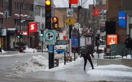 Blizzard and Freezing Rain Force Flight Cancellations in Eastern Canada