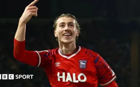 Ipswich Town Triumphs 2-0, Strengthens Top-Two Aspirations