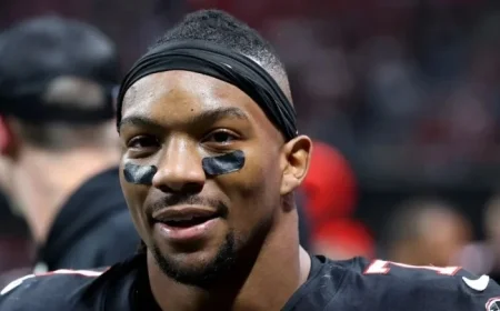 NFL Coach Declares Player ‘Best in Football’ During Monday Night Halftime