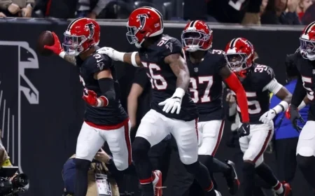 Falcons Dominate Rams 21-0 at Monday Night Football Halftime