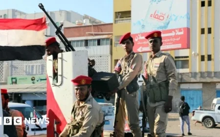 Saudi Arabia Supports UAE Withdrawal from Yemen Post Separatist Port Strike