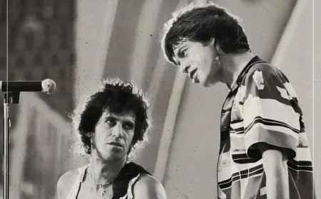 Keith Richards Critiques Icon’s Success: “Overblown and Contrived”