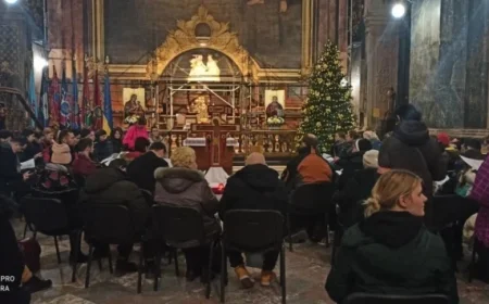 Why Do European Youth Gather Annually at the Taizé Meeting?