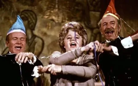 Top 20 Must-Watch Movies for New Year’s Eve Celebration