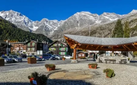 Four Injured in Italian Cable Car Accident