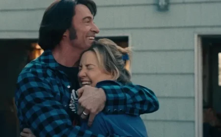 ‘Song Sung Blue’ Shines in Opening Weekend Box Office Debut