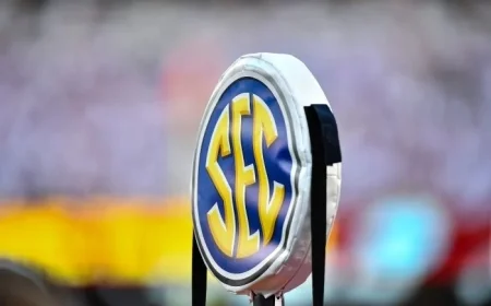 SEC Records Disappointing 2-5 in Bowl Games: A Closer Look
