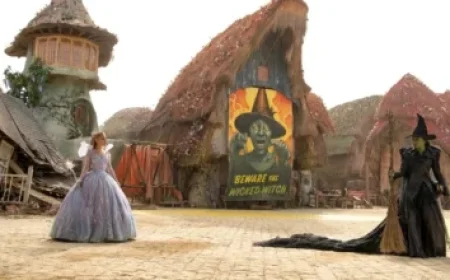 Coach Jon Cooper Celebrates 1,000 NHL Games With Lightning Milestone