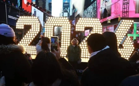 Miami New Year’s Eve: Publix Hours, Garbage Pickup, and More