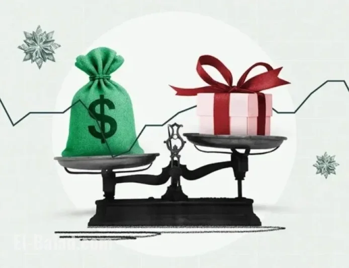 Economic Confidence Falls as Holiday Spending Plans Decline