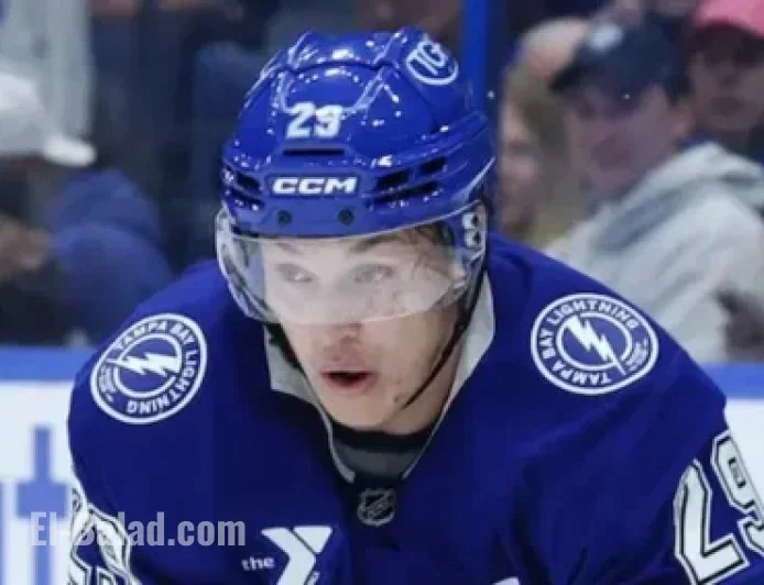 Pontus Holmberg Returns, Strengthens Lightning’s Defense Against Maple Leafs