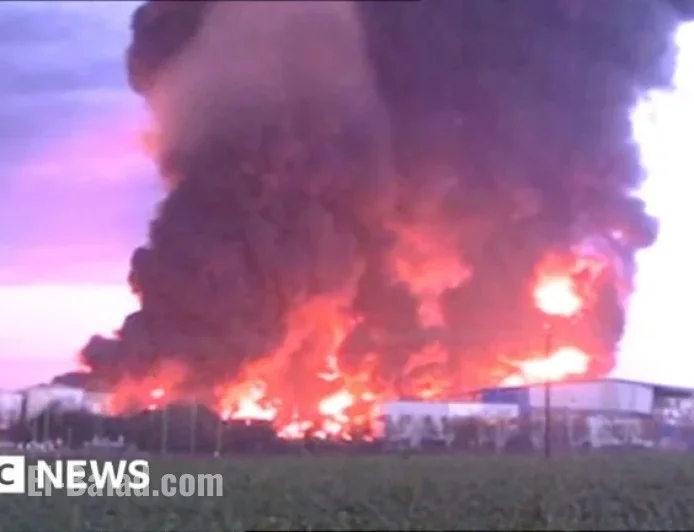 Hear the First 999 Call After Buncefield Explosion