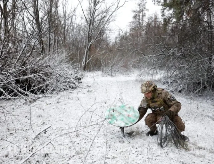 Agencies Suspect Russia Developing Anti-Satellite Weapon to Target Starlink