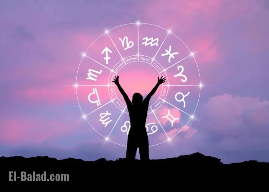 Daily Horoscope: Sunday, November 30, 2025