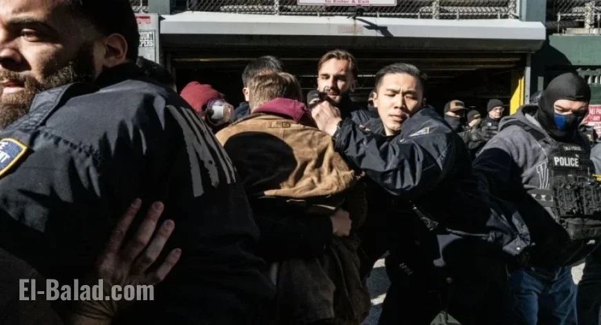 NYC Immigrant Advocates Vow Resistance After Chinatown ICE Blockade