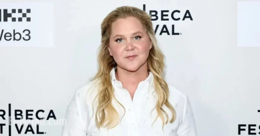 Amy Schumer Stuns in Gown After Dramatic Weight Loss Transformation