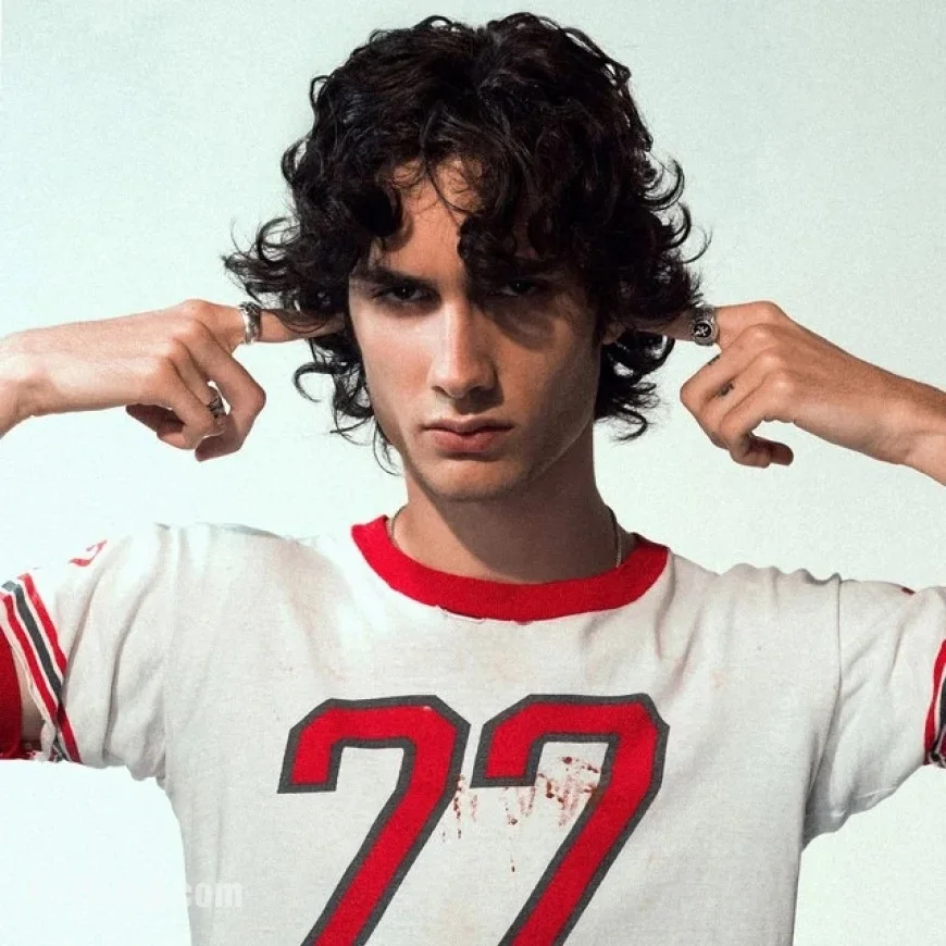 Sombr’s Debut Album ‘I Barely Know Her’ Excels in Contemporary Pop