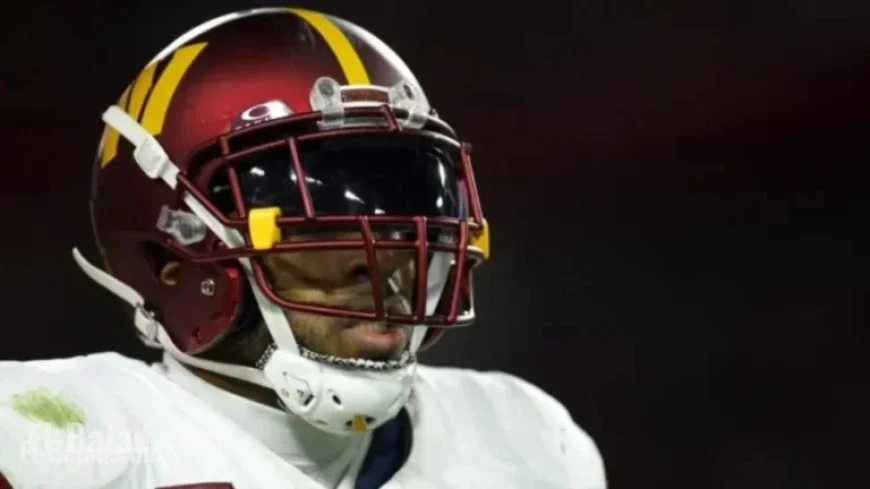 Bobby Wagner Grabs Second Interception in Sunday Night Football Showdown