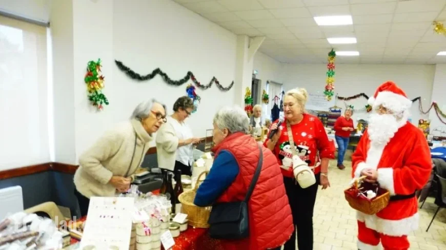 Saint-Ambroix: Exhibitors and Public Gather for Christmas Market