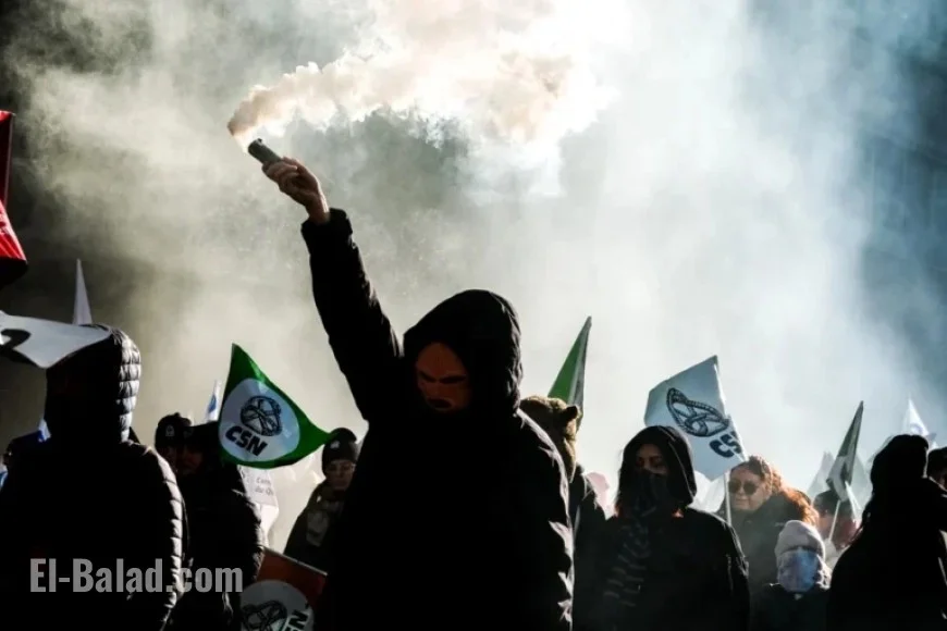 Jean Boulet Urged to Split Union Reform Bill