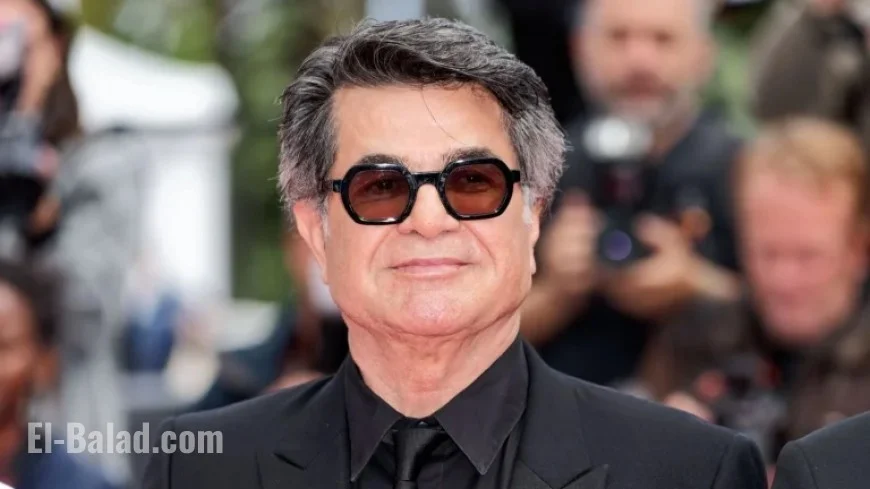 Iran Convicts Dissident Filmmaker Jafar Panahi, Sentences to Prison in Absentia