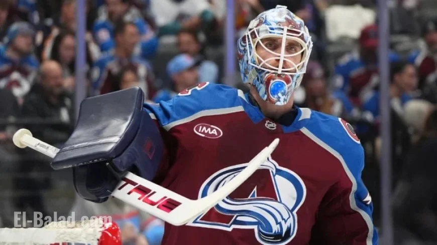 Avalanche’s Scott Wedgewood Exits Game Against Canucks