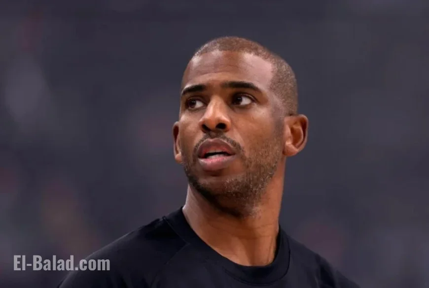 Clippers Trade Chris Paul in Surprising Late-Night Deal