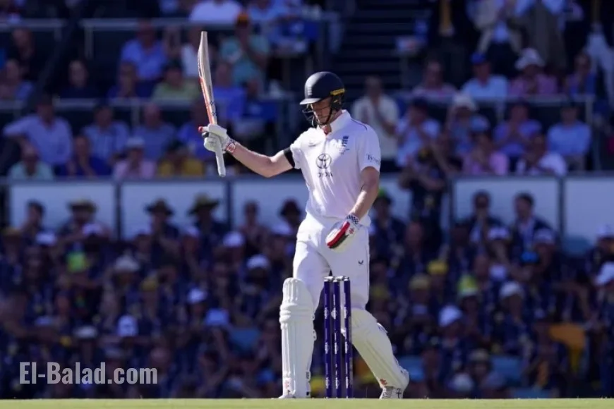 Zak Crawley, Joe Root Lead England’s Comeback After Early Wickets