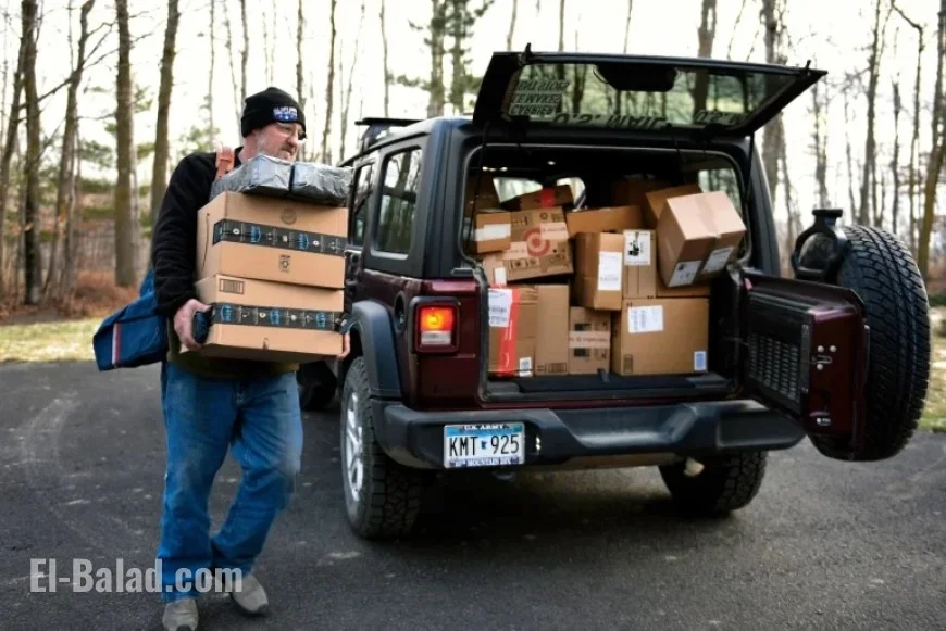 Amazon Considers Ending USPS Partnership to Develop Own Delivery Network