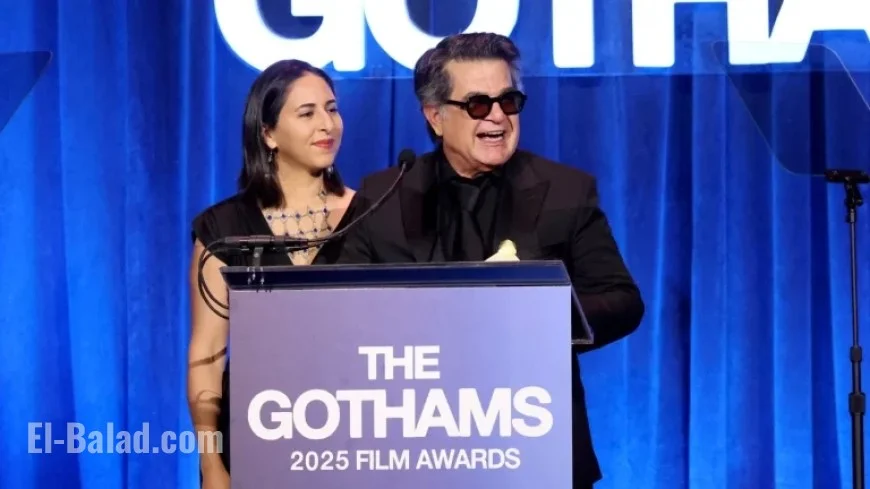 Iran Sentences Filmmaker Jafar Panahi as Awards Season Begins